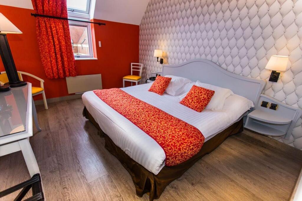 Cit'Hotel - Hotel Le Cèdre Noyon Esterno foto