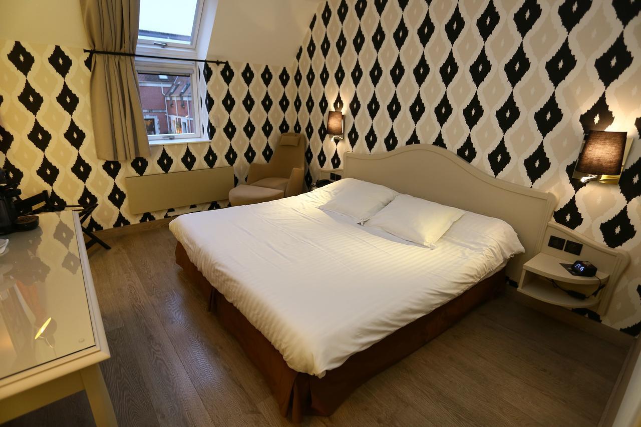 Cit'Hotel - Hotel Le Cèdre Noyon Esterno foto